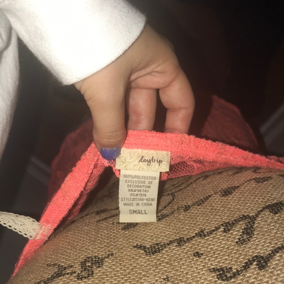 Daytrip coral color lace tank with beading detail - Picture 3 of 3